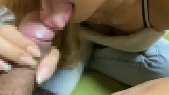 FC2-PPV-4778674 Gal Wife: While her husband is playing pachinko, she does some XX activities lol. Bonus video of married teacher Mu〇me included. FC2-PPV-4778674
