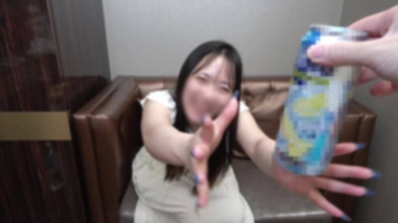 FC2-PPV-4720687 [Total of 3 ejaculations] A nympho, fair-skinned, prematurely ejaculating, squirting girl who has broken free of her limiter. She squeezes out 100% pure semen for her own pleasure. FC2-PPV-4720687