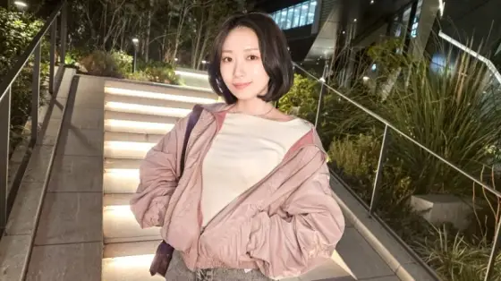 SIRO-5513 "'Just thinking that I'm being watched makes me wet. The more I'm filmed, the more my body reacts. Ito, 22 years old, a hairdresser, no boyfriend, a life where pleasure takes precedence over love. She gets excited when someon SIRO-5513