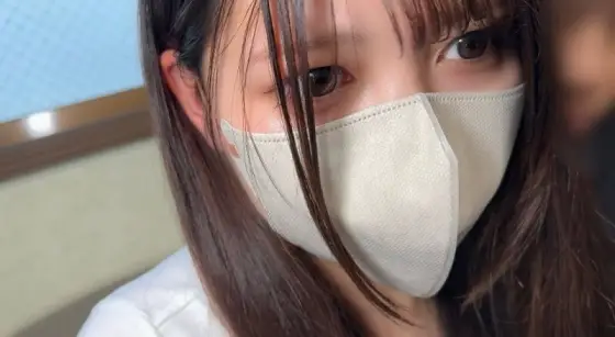 FC2-PPV-4713731 [Completely amateur] A 19-year-old who is cute but too erotic. It's a dangerous day, but I'm going to insert it raw. It feels so good that I can't stop moving my hips and I cum inside her. FC2-PPV-4713731