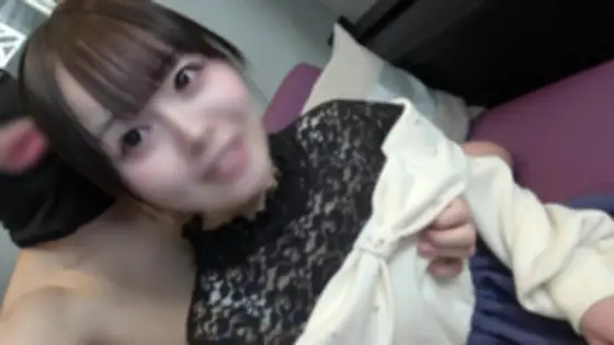 FC2-PPV-4712423 [Treasure] Secret footage from before her idol debut. She is shy in front of the camera, and her white, slender body turns red. A lewd appearance that you can't see on stage. FC2-PPV-4712423