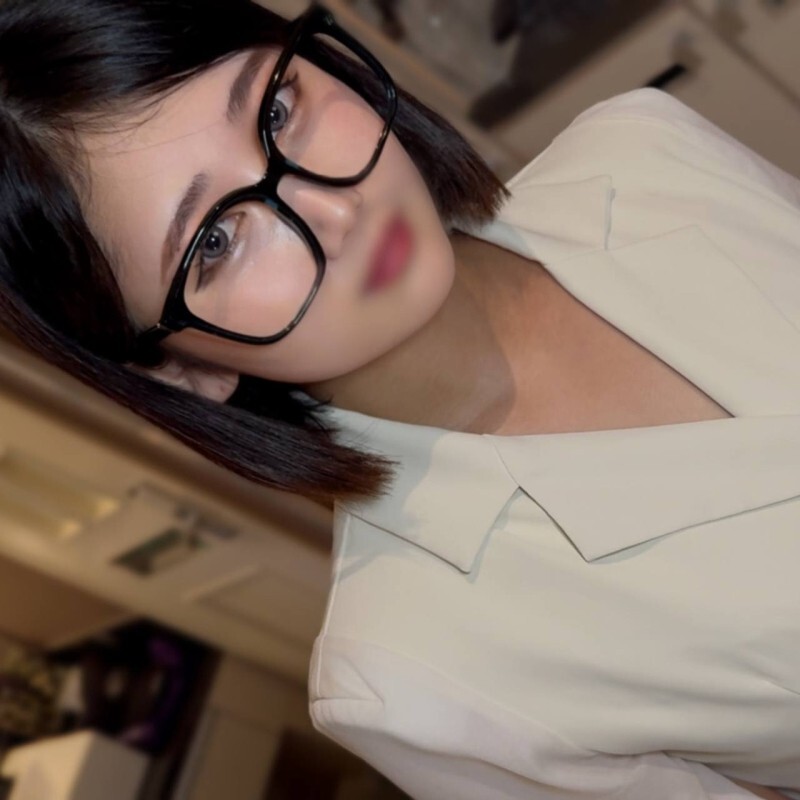 FC2-PPV-4770863 {1980 points until 10/3} [Uncensored] A super intelligent black-haired, big-breasted secretary! Her huge, divine ass ripples with every thrust! A quiet, intelligent, F-cup beauty goes wild and gets a massive load of cum! FC2-PPV-4770863