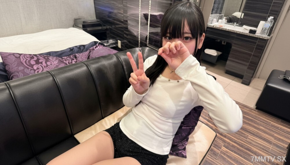 FC2-PPV-4863694 A girl with golden hair, who has completely changed into a pure and pure black hair, has changed her body ♥ Re-meeting commemorative birth, rationality instantly collapses ♥ FC2-PPV-4863694
