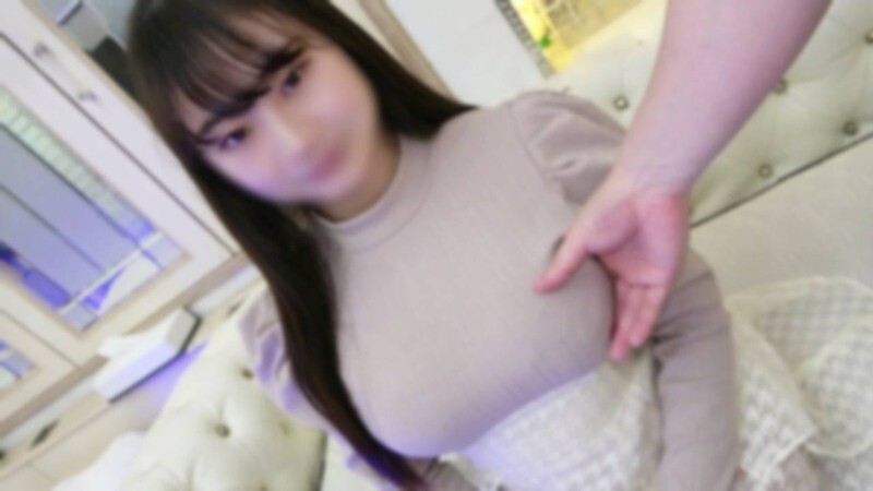 FC2-PPV-4864780 [Luxury Bonus Included] A romantic amateur pornographer desires a cute, baby-faced 18-year-old cafe waitress with fair skin, big breasts, and a voluptuous body. FC2-PPV-4864780