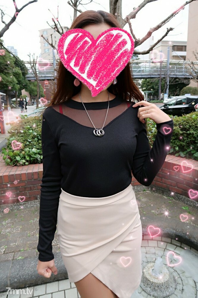 FC2-PPV-1147449 Ayase is ● or a very similar beautiful wife with a seeded without permission in a situation where the intention of earning pocket money is irreparable ... I am stunned by the thick sperm overflowing from the back of the womb ... [Persona FC2-PPV-1147449