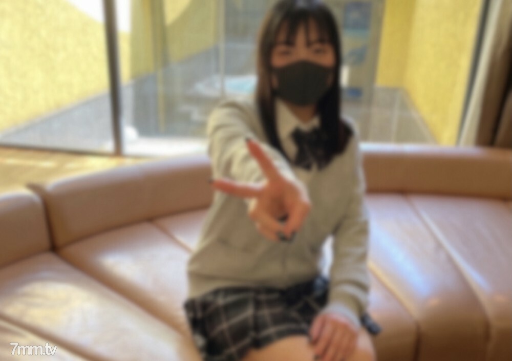 FC2-PPV-2752402 I'll show you the real 18 years old! H cup big breasts just graduated from J ◯ in February! The neat and clean black-haired beautiful girl is only one experienced person! Remove the rubber secretly and vaginal cum shot without permi FC2-PPV-2752402