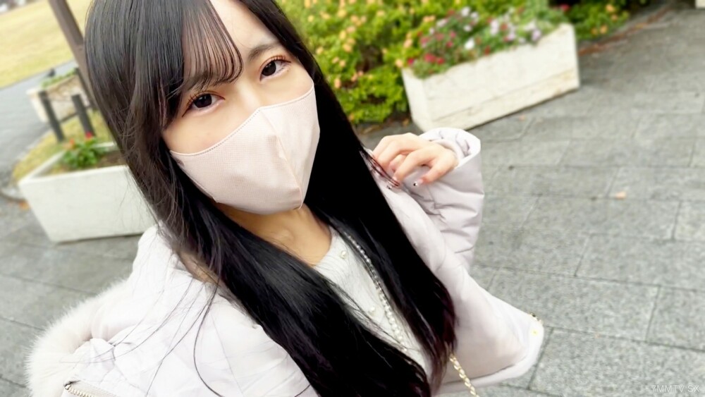 FC2-PPV-4075436 A strange story, a super beautiful and cute female friend ♡ After walking to the city center, I entered a liquor store, and inside the liquor store, I was in love, creampie sex, how many people were rejected ♡ Behind the scenes, an ope FC2-PPV-4075436