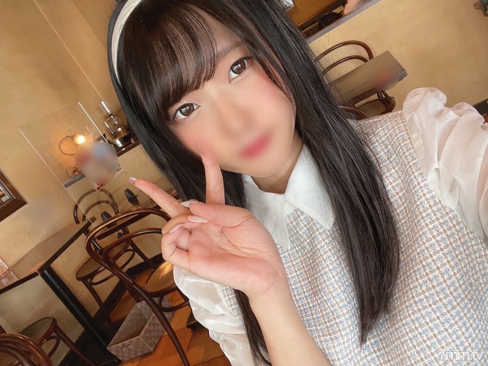 FC2-PPV-2477279 [Starbucks girls outflow] Cafe lover ♥ Black hair long pure pure pure female college student (20 years old) Visiting cafes with boyfriend! A large amount of raw vaginal cum shot leaked to a shaved streak pussy that has convulsions acme a FC2-PPV-2477279