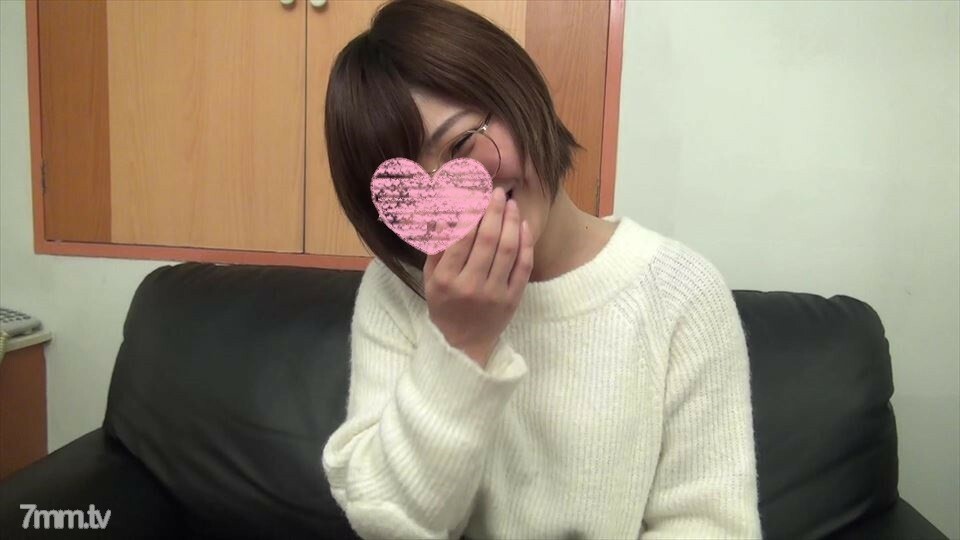 FC2-PPV-772760 Complete appearance ♥ Serious tsundere glasses girl 20 years old Close contact with JD Love love SEX ♥ Cloudy sperm Massive facial cumshots make an ecstatic expression ♥ A nympho girl who opens her vaginal opening and ass hole and wan FC2-PPV-772760