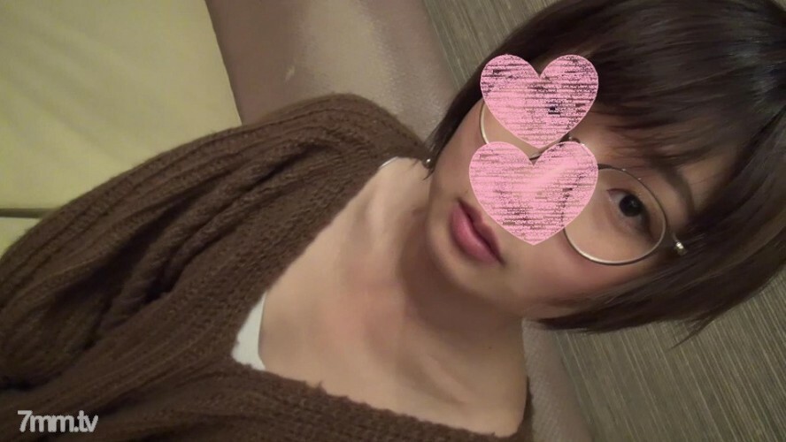 FC2-PPV-728646 First shot ♥ Complete appearance ♥ Serious tsundere glasses girl 20 years old JD cum shot ♥ "I thought I was just taking a picture ..." Contrary to the words, I made a full erection of the clitoris and dripping serious juice FC2-PPV-728646
