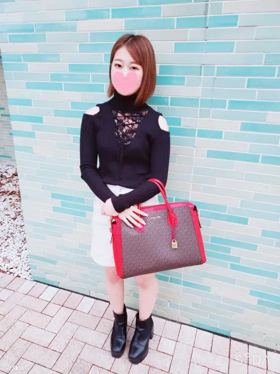 FC2-PPV-2427237 Until 11/14 (Sun) 1980pt ⇒ 990pt [No charge] Great deal with 2 new movies! Umi-chan, a cool beauty who works in the apparel industry♥♥, when you thrust into her climaxing pussy, her cool expression changes, revealing her orgasmic fac FC2-PPV-2427237