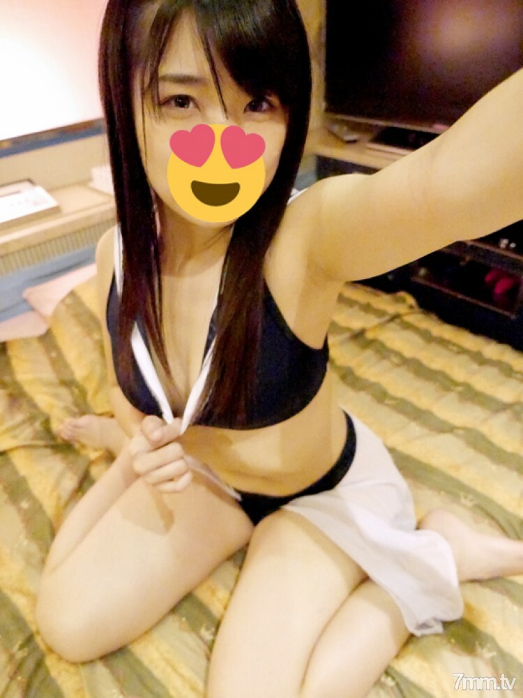 FC2-PPV-711945 [Personal shooting] Creampie battle Kaho 20 years old, JD ♥ Fallen with a large amount of squirting barrage ♥ The daughter of the boss who turned into a meat urinal because it was too squid in a row and the best raw SEX ♥ Legal Gonzo FC2-PPV-711945