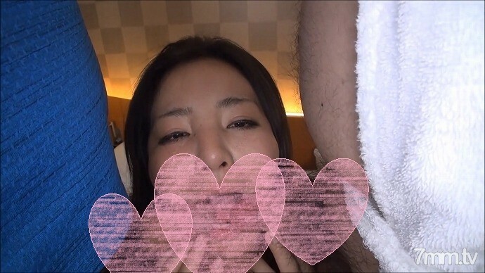 FC2-PPV-818753 [Individual shooting x NTR] Mano ● A day-faced wife's netorare frenzy that is very similar to Rina ♪ Alternately vaginal cum shot with two immoral strangers ★ "I feel like peeling chestnuts ❤" Ko and Ma ● The cock i FC2-PPV-818753