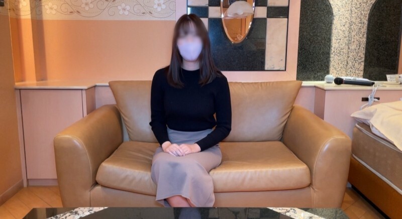 FC2-PPV-3171093 The first shooting of a super rare beauty OL who works at a major travel agency! I secretly removed the rubber from a high-splayed amateur girl who can speak 3 languages and gave it a silent vaginal cum shot. Privilege: Ahe S⚫︎X out in FC2-PPV-3171093