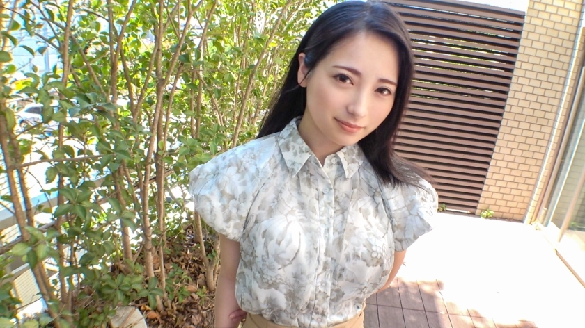 SIRO-5181 [Takamine no Hana] A neat and clean beauty who welcomes her third dick in her life! Even though she had only experienced normal sex, she was wanted so intensely that she squirted and screamed! [First shoot] AV application online → AV experienc SIRO-5181