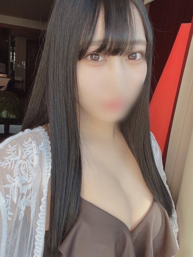 FC2-PPV-4851511 [Uncensored / Massive Raw Creampie / 2 Sex Videos Included] Legendary beauty S-chan! Her first private pool date in a swimsuit! Massive raw creampie in her beautiful G-cup body! Her first ever titjob! [High-quality original, approximately FC2-PPV-4851511
