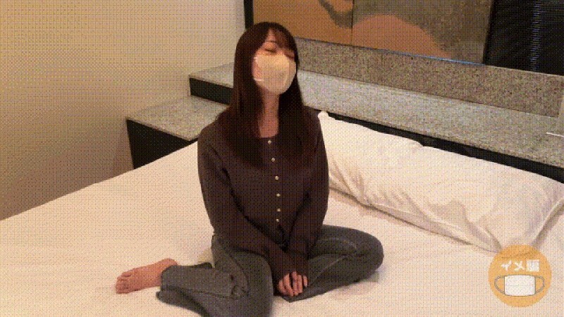 FC2-PPV-4779534 [Limited Time & Quantity: 2000pts ⇒ 600pts] I Filmed a Pastry Chef Working at a Michelin Star Restaurant and Creampied Him [Super Value Pack] FC2-PPV-4779534